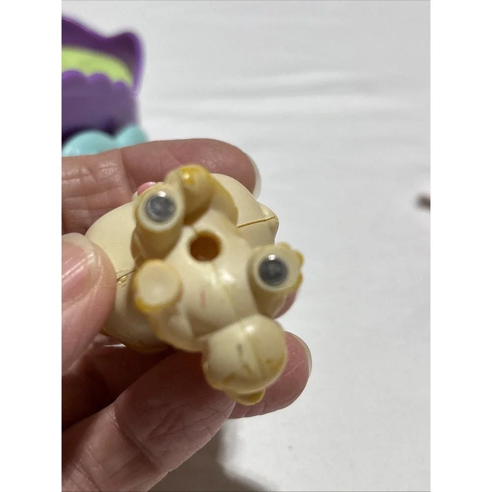 LPS Littlest Pet Shop Rare 2005 First Gen Magnetic Magic Motion Yellow Cat